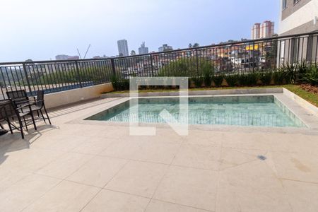 Apartamento à venda com 38m², 2 quartos e sem vaga Apartamento à venda com 38m², 2 quartos e sem vagaÁrea comum - Piscina
