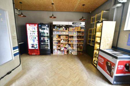 Apartamento à venda com 120m², 3 quartos e 2 vagasMini Mercado