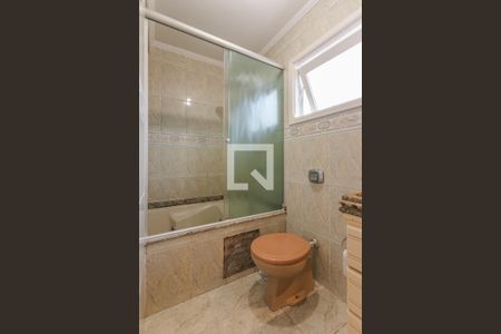 Apartamento à venda com 136m², 2 quartos e 2 vagas Apartamento à venda com 136m², 2 quartos e 2 vagasBanheiro 1