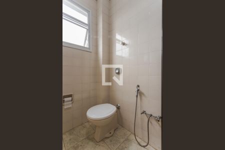 Apartamento à venda com 136m², 2 quartos e 2 vagas Apartamento à venda com 136m², 2 quartos e 2 vagasBanheiro 2