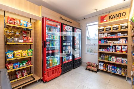 Apartamento à venda com 76m², 2 quartos e 1 vagaMercado 24h