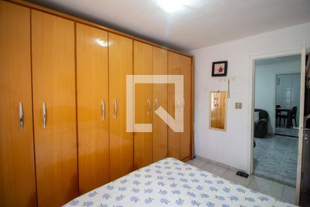 Quarto 1 de casa à venda com 2 quartos, 320m² em Itaquera, São Paulo
