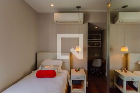 Apartamento à venda com 183m², 3 quartos e 4 vagas Apartamento à venda com 183m², 3 quartos e 4 vagasSuíte 3