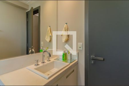 Apartamento à venda com 183m², 3 quartos e 4 vagas Apartamento à venda com 183m², 3 quartos e 4 vagasBanheiro da Suíte 3