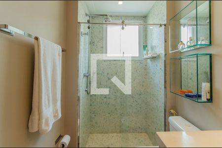 Apartamento à venda com 183m², 3 quartos e 4 vagas Apartamento à venda com 183m², 3 quartos e 4 vagasBanheiro da Suíte 3