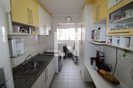Apartamento à venda com 59m², 2 quartos e 1 vagaCozinha