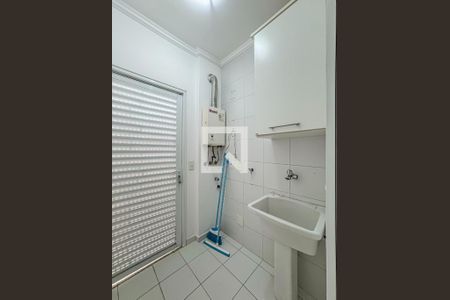 Casa de condomínio à venda com 101m², 3 quartos e 2 vagas