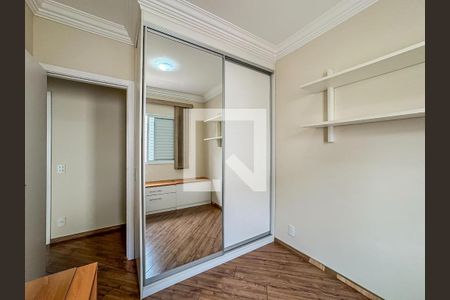 Casa de condomínio à venda com 101m², 3 quartos e 2 vagas