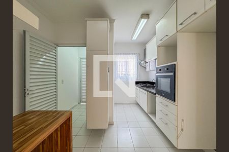 Casa de condomínio à venda com 101m², 3 quartos e 2 vagas
