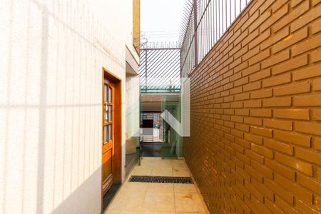Casa à venda com 150m², 3 quartos e 2 vagas Casa à venda com 150m², 3 quartos e 2 vagasCorredor Externo