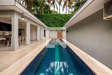 Casa à venda com 340m², 5 quartos e 6 vagas Casa à venda com 340m², 5 quartos e 6 vagasFoto 43
