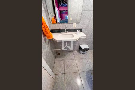 Casa à venda com 400m², 5 quartos e 5 vagas Casa à venda com 400m², 5 quartos e 5 vagasBanheiro 5