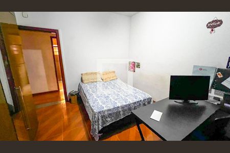 Casa à venda com 400m², 5 quartos e 5 vagas Casa à venda com 400m², 5 quartos e 5 vagas Quarto 4