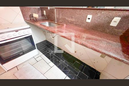 Casa à venda com 400m², 5 quartos e 5 vagas Casa à venda com 400m², 5 quartos e 5 vagasCozinha