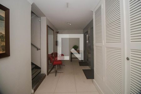 Apartamento à venda com 80m², 3 quartos e sem vagaHall de entrada
