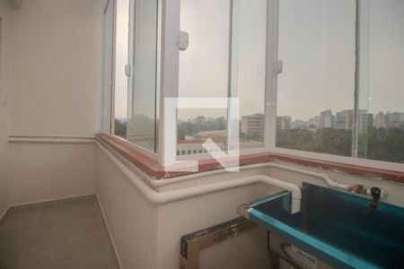 Apartamento à venda com 80m², 3 quartos e sem vagaCozinha e Área de Serviço