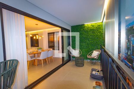 Apartamento à venda com 78m², 2 quartos e 1 vaga Apartamento à venda com 78m², 2 quartos e 1 vagaSacada