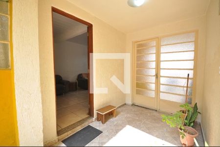 Casa à venda com 125m², 3 quartos e 2 vagasHall de entrada