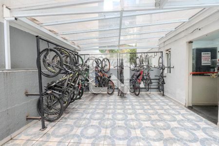 Apartamento à venda com 32m², 1 quarto e sem vaga Apartamento à venda com 32m², 1 quarto e sem vagaÁrea comum