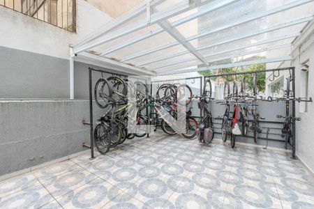 Apartamento à venda com 32m², 1 quarto e sem vaga Apartamento à venda com 32m², 1 quarto e sem vagaÁrea comum