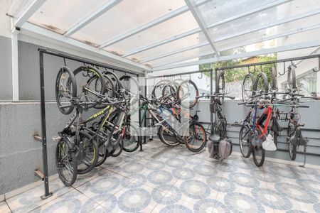 Apartamento à venda com 32m², 1 quarto e sem vaga Apartamento à venda com 32m², 1 quarto e sem vagaÁrea comum