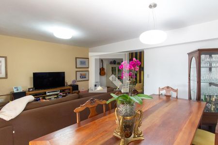 Casa à venda com 360m², 3 quartos e 3 vagasSala de Jantar