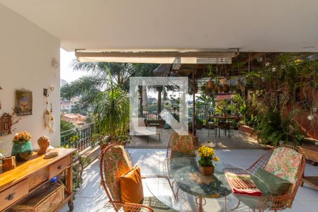Casa à venda com 360m², 3 quartos e 3 vagasVaranda da Sala