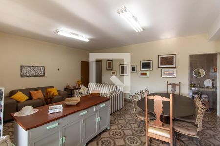 Casa à venda com 360m², 3 quartos e 3 vagasEspaço Gourmet