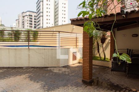 Apartamento para alugar com 55m², 1 quarto e 1 vaga Apartamento para alugar com 55m², 1 quarto e 1 vagaÁREA COMUM - CHURRASQUEIRA