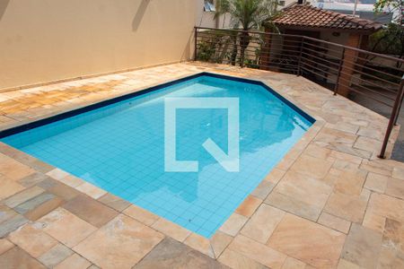 Apartamento para alugar com 55m², 1 quarto e 1 vaga Apartamento para alugar com 55m², 1 quarto e 1 vagaÁREA COMUM - PISCINA