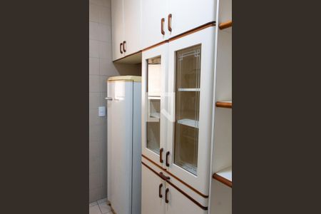 Apartamento para alugar com 55m², 1 quarto e 1 vaga Apartamento para alugar com 55m², 1 quarto e 1 vagaCOZINHA