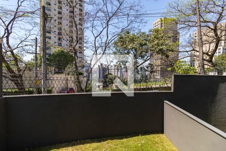 Vista Sala de casa de condomínio à venda com 4 quartos, 350m² em Jardim Panorama, São Paulo