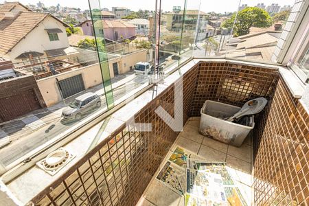Apartamento à venda com 160m², 4 quartos e 2 vagas Apartamento à venda com 160m², 4 quartos e 2 vagasVaranda