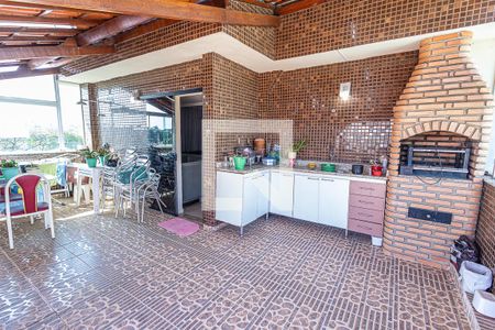 Apartamento à venda com 160m², 4 quartos e 2 vagas Apartamento à venda com 160m², 4 quartos e 2 vagasCobertura / espaço gourmet