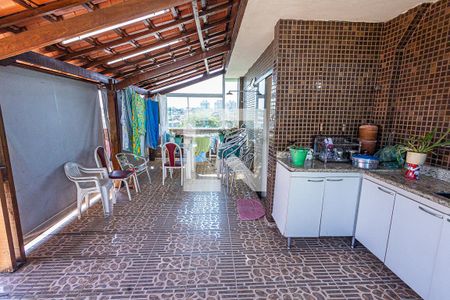 Apartamento à venda com 160m², 4 quartos e 2 vagas Apartamento à venda com 160m², 4 quartos e 2 vagasCobertura / espaço gourmet