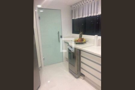 Apartamento à venda com 160m², 3 quartos e 3 vagas
