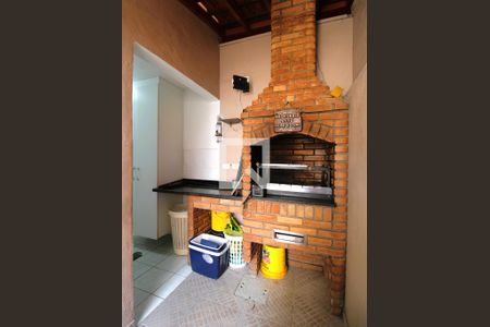 Casa à venda com 94m², 3 quartos e 3 vagasQuintal com churrasqueira