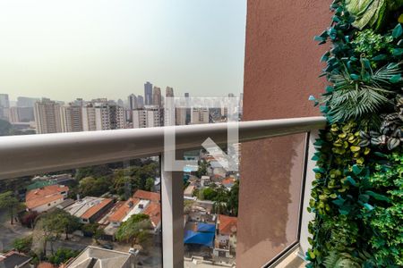 Apartamento à venda com 161m², 3 quartos e 4 vagas Apartamento à venda com 161m², 3 quartos e 4 vagasVaranda da Suite 1