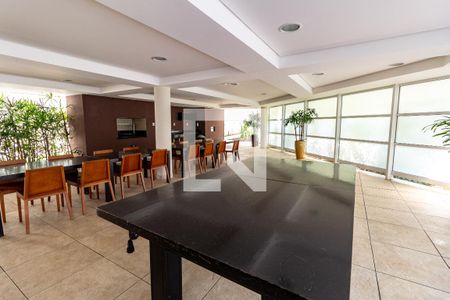 Apartamento à venda com 161m², 3 quartos e 4 vagas Apartamento à venda com 161m², 3 quartos e 4 vagasÁrea comum - Churrasqueira