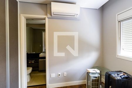 Apartamento à venda com 161m², 3 quartos e 4 vagas Apartamento à venda com 161m², 3 quartos e 4 vagasSuíte 2