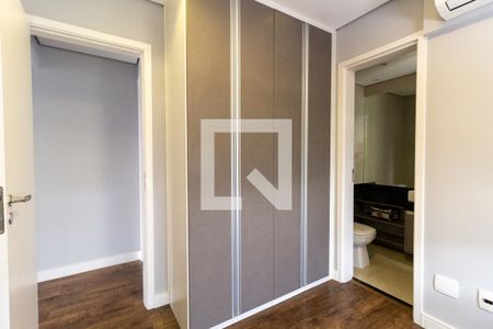 Apartamento à venda com 161m², 3 quartos e 4 vagas Apartamento à venda com 161m², 3 quartos e 4 vagasSuíte 2