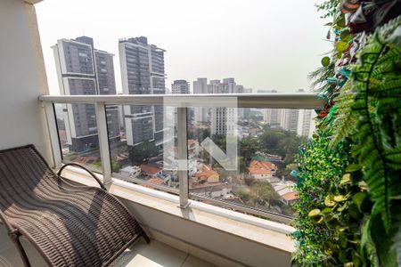 Apartamento à venda com 161m², 3 quartos e 4 vagas Apartamento à venda com 161m², 3 quartos e 4 vagasVaranda da Suite 1