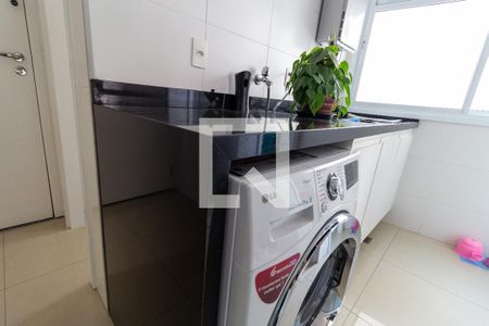 Apartamento à venda com 161m², 3 quartos e 4 vagas Apartamento à venda com 161m², 3 quartos e 4 vagasÁrea de Serviço