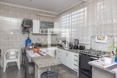 Casa à venda com 261m², 3 quartos e 4 vagas Casa à venda com 261m², 3 quartos e 4 vagasCozinha