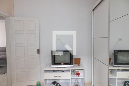 Casa à venda com 261m², 3 quartos e 4 vagas Casa à venda com 261m², 3 quartos e 4 vagasQuarto 3
