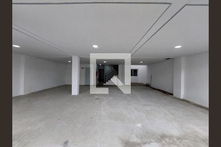 Studio para alugar com 30m², 1 quarto e sem vaga Studio para alugar com 30m², 1 quarto e sem vagaGaragem