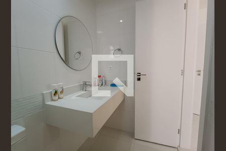 Casa de condomínio à venda com 600m², 5 quartos e 2 vagasBanheiro da Suíte 3