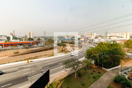 Vista da Sala de apartamento para alugar com 2 quartos, 62m² em Vila Santa Luzia, Taboão da Serra