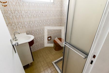 Banheiro de apartamento para alugar com 2 quartos, 62m² em Vila Santa Luzia, Taboão da Serra