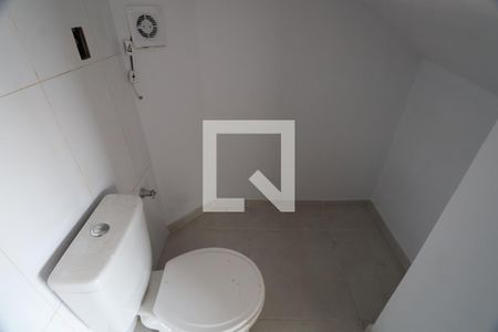 Casa à venda com 78m², 2 quartos e 1 vagaLavabo